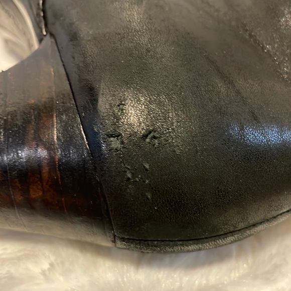 Cole Haan size 9 B - Picture 4 of 14